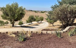 5335 Play Doe Lane, Paso Robles, CA 93446