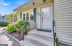 14 BERRIEN AVENUE, PRINCETON JUNCTION, NJ 08550