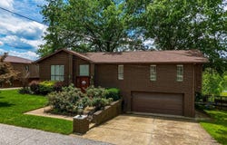 1 Compton Court, Milton, WV 25541