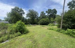 414 State Highway 1748 E, Mayfield, KY 42066