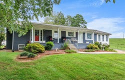 2485 Indian Ridge Rd, Blaine, TN 37709