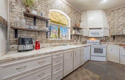 7301 Land Grant Trail, Athens, TX 75751