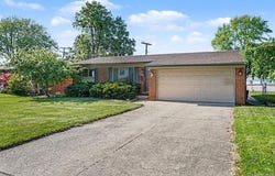 39227 Farmhill Drive, Sterling Heights, MI 48313