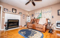 573 Poplar Place Dr, Wedowee, AL 36278