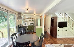 8 Beech Tree Lane, Newfane, VT 05345