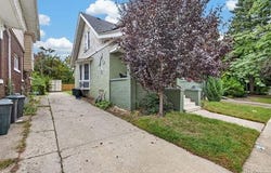 90 Richton Street, Highland Park, MI 48203