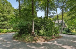 620 Majors Path, Southampton, NY 11968