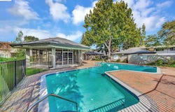 121 Buckingham Dr, Santa Clara, CA 95051