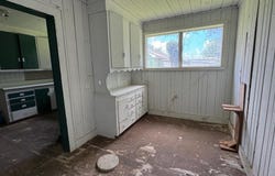 401 Pine Bluff Street, Paris, TX 75460