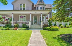 461 Fifth Street, Manistee, MI 49660