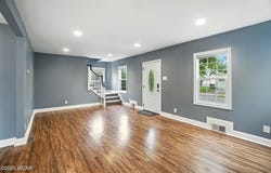 418 S Judkins Avenue, Lima, OH 45805