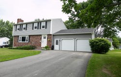 48 Clover Lane, Brewer, ME 04412
