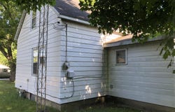 1483 Rose Avenue, Benton Harbor, MI 49022