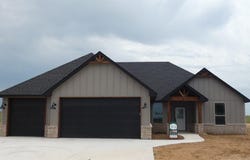 4241 Peak Ln, Elgin, OK 73538