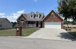 1719 Tahoe Tr, Sevierville, TN 37876