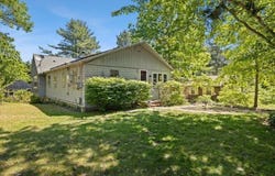 2 Cardinal Ave, Wareham, MA 02538