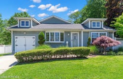 6 Tulip Drive, Old Bridge, NJ 08857