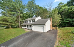 6112 HILLVIEW COURT, MANASSAS, VA 20112