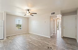 701 E 6th UNIT 2B, Del Rio, TX 78840