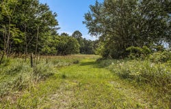 Carls Rd, Sturgis, MI 49091