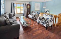 1312 7th St NE, Minot, ND 58703