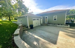 211 N Liberty, Cincinnati, IA 52549