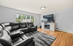 283 Hillcrest Avenue, Newington, CT 06111