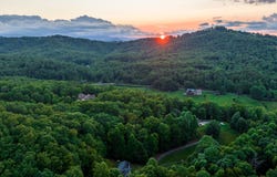 588 Pinetree Road, Blue Ridge, GA 30513