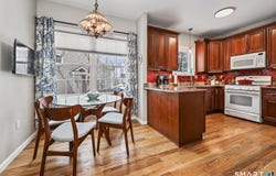 101 Turtlebrook Lane, Bristol, CT 06010