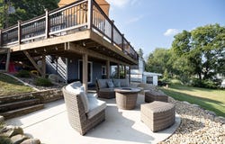 14761 N Barton Lake Drive, Vicksburg, MI 49097