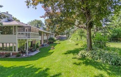 1142 Rose Place, Roseville, MN 55113
