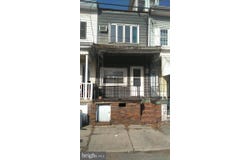 1033 E CENTRE STREET, MAHANOY CITY, PA 17948