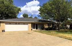 1216 NW 2nd Street, Stratford, TX 79084