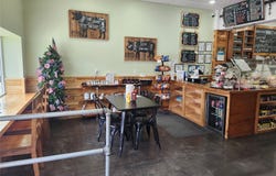111 E Robinson Street, Knoxville, IA 50138
