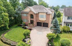 5 Acken Dr, Clark Twp., NJ 07066-2946