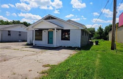 703 Aurora Street, Eldon, MO 65026