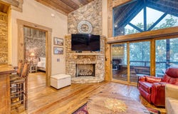 280 Pointe Of View, Blue Ridge, GA 30513