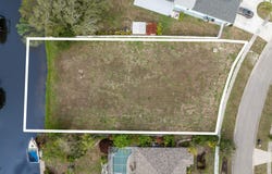 420 NE Cornwall Avenue, Port Saint Lucie, FL 34983