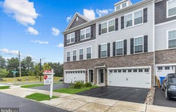 9 SISTERS FARMSTEAD ROAD, MOUNT LAUREL, NJ 08054