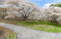 102 KNOXLYN FARM DRIVE, KENNETT SQUARE, PA 19348