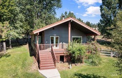 646 Packer John, Garden Valley, ID 83622