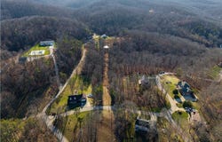 105 Colonial Drive, Scott Depot, WV 25560