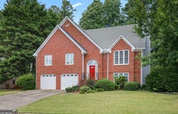 4271 Grand Oaks Drive NW, Kennesaw, GA 30144