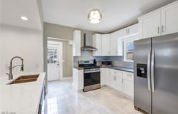 1222 Bonnieview Avenue, Lakewood, OH 44107
