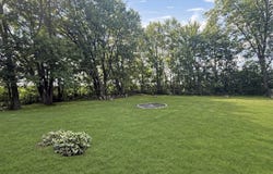 5843 West Stephenson Street Road, Freeport, IL 61032