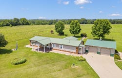 439 Lenape Road, Billings, MO 65610