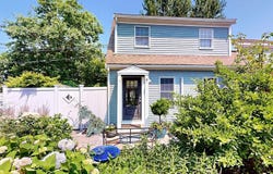 33 Conwell Street, Provincetown, MA 02657