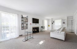 1144 N Warwick Road, Muncie, IN 47304