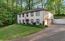 2001 Jefferson Ave, Florence, AL 35630