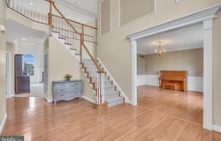 110 MUIRFIELD COURT, MOORESTOWN, NJ 08057